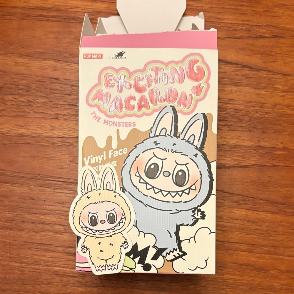 Labubu - Picture 4 of 4